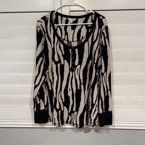 Terra & Sky Black and Cream Zebra Print Long Sleeve Top